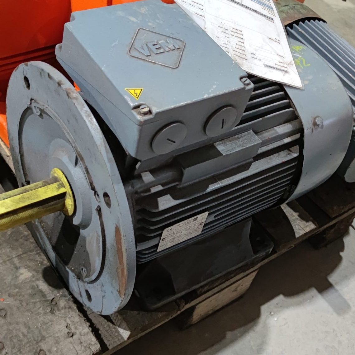 1761828225435 Motor electric trifazat VEM, 7.5kW 1500rpm - imagine 1