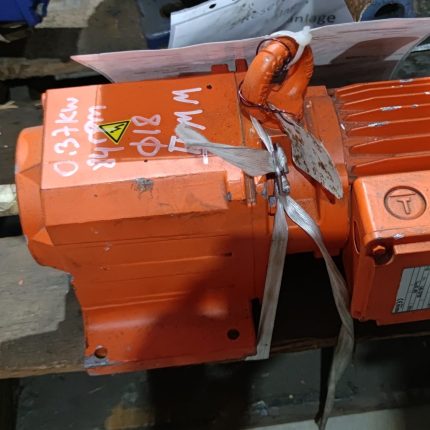 Motor electric trifazat cu reductor Bauer 0.37kW 84rpm