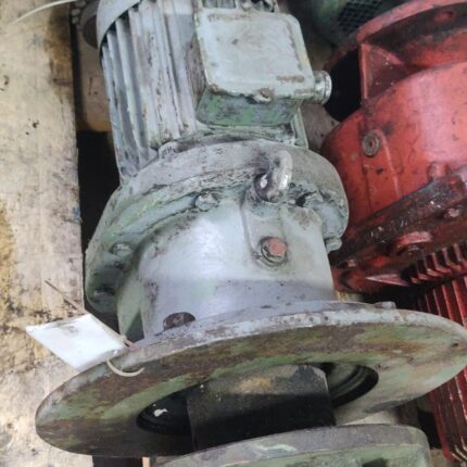 Motor electric cu reductor VEM 1.1kW 80rpm