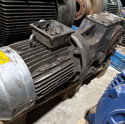 Motor electric cu reductor Transtecno 5.5kW 50rpm