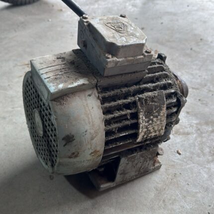 Motor electric trifazat romanesc 0.37kW 1500rpm
