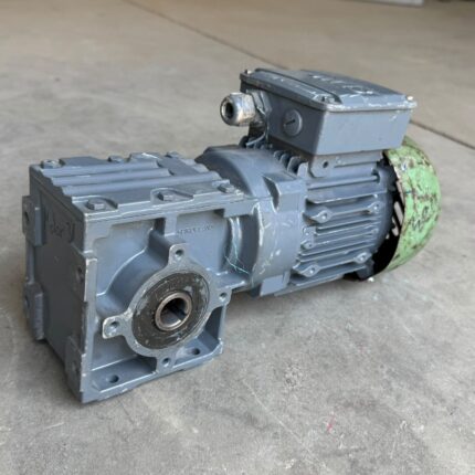 Motor electric trifazat cu reductor SEW 0.37kW 29rpm