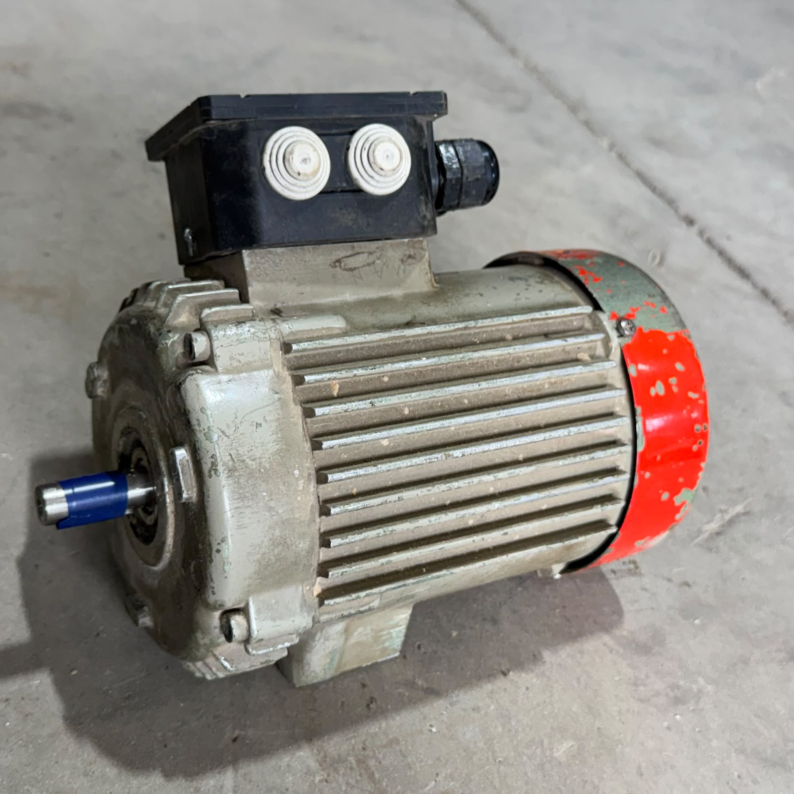 WhatsApp Image 2026-07-21 at 15.07.43 Motor electric trifazat, 0.37kW 1500rpm - imagine 1